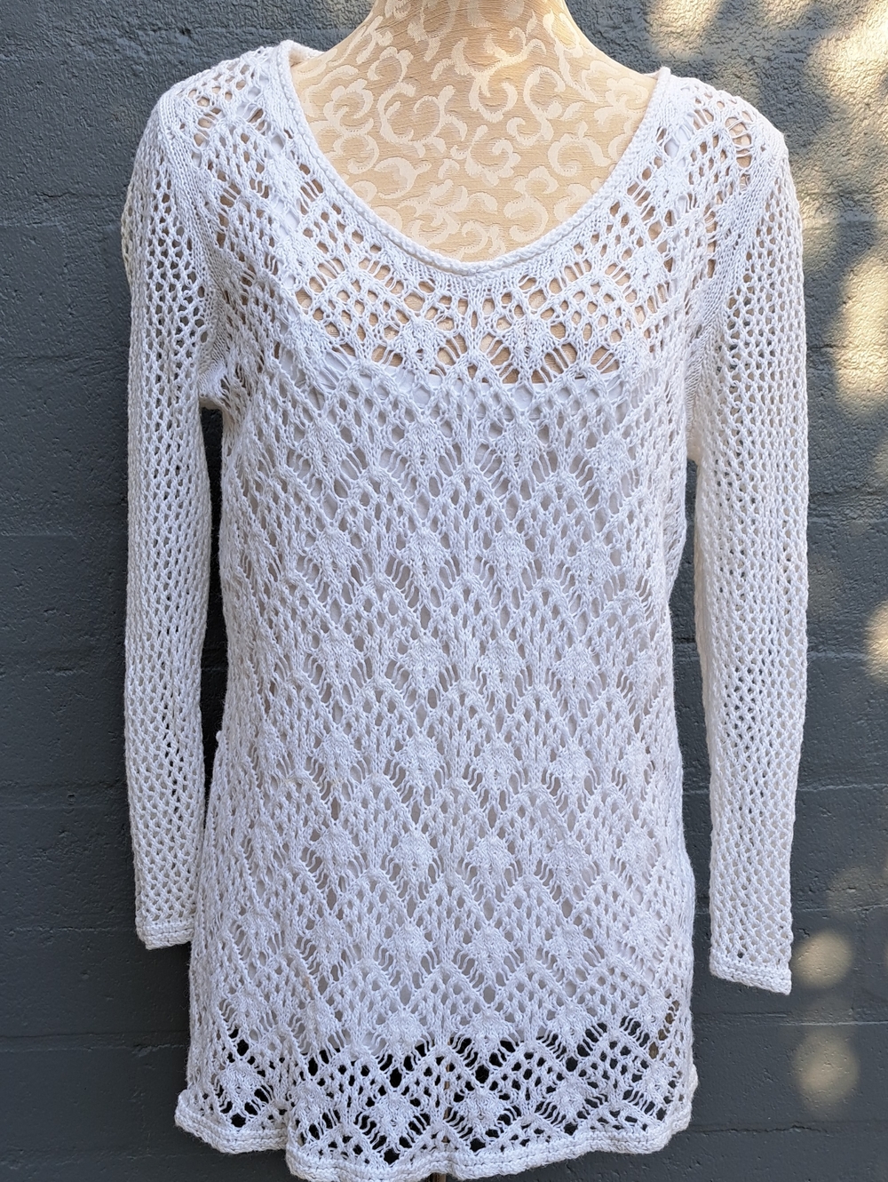 Liz Claiborne White Crochet Scoop Neck Sweater